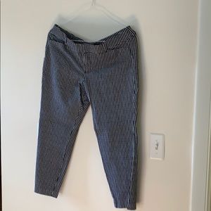 Pixie Mid-Rise Ankle Pant